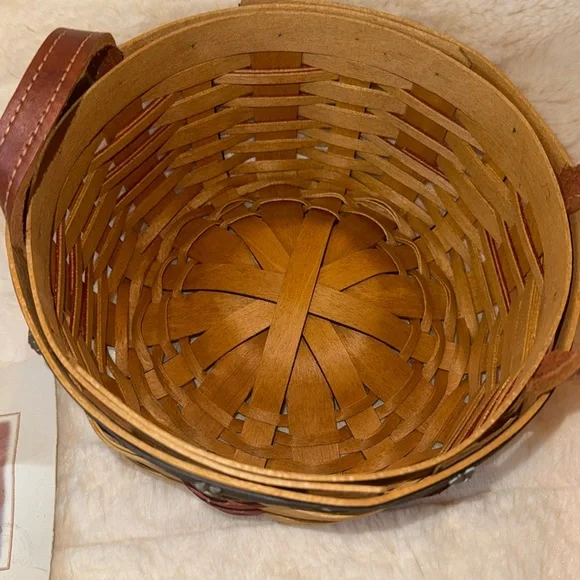 🐈‍⬛ Longberger Proudly  American Button Basket approx 6”x 3” - Picture 2 of 10